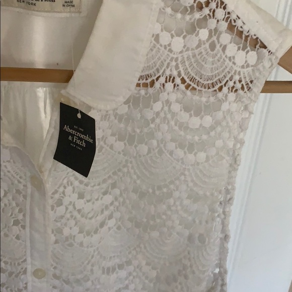 A&F Blouse - Picture 7 of 7